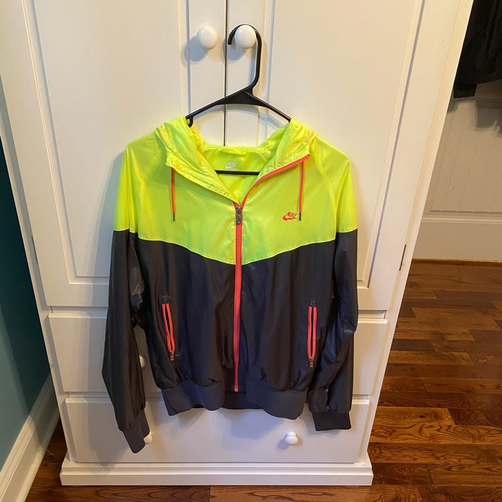 Yellow, grey & pink nike wind breaker size XL